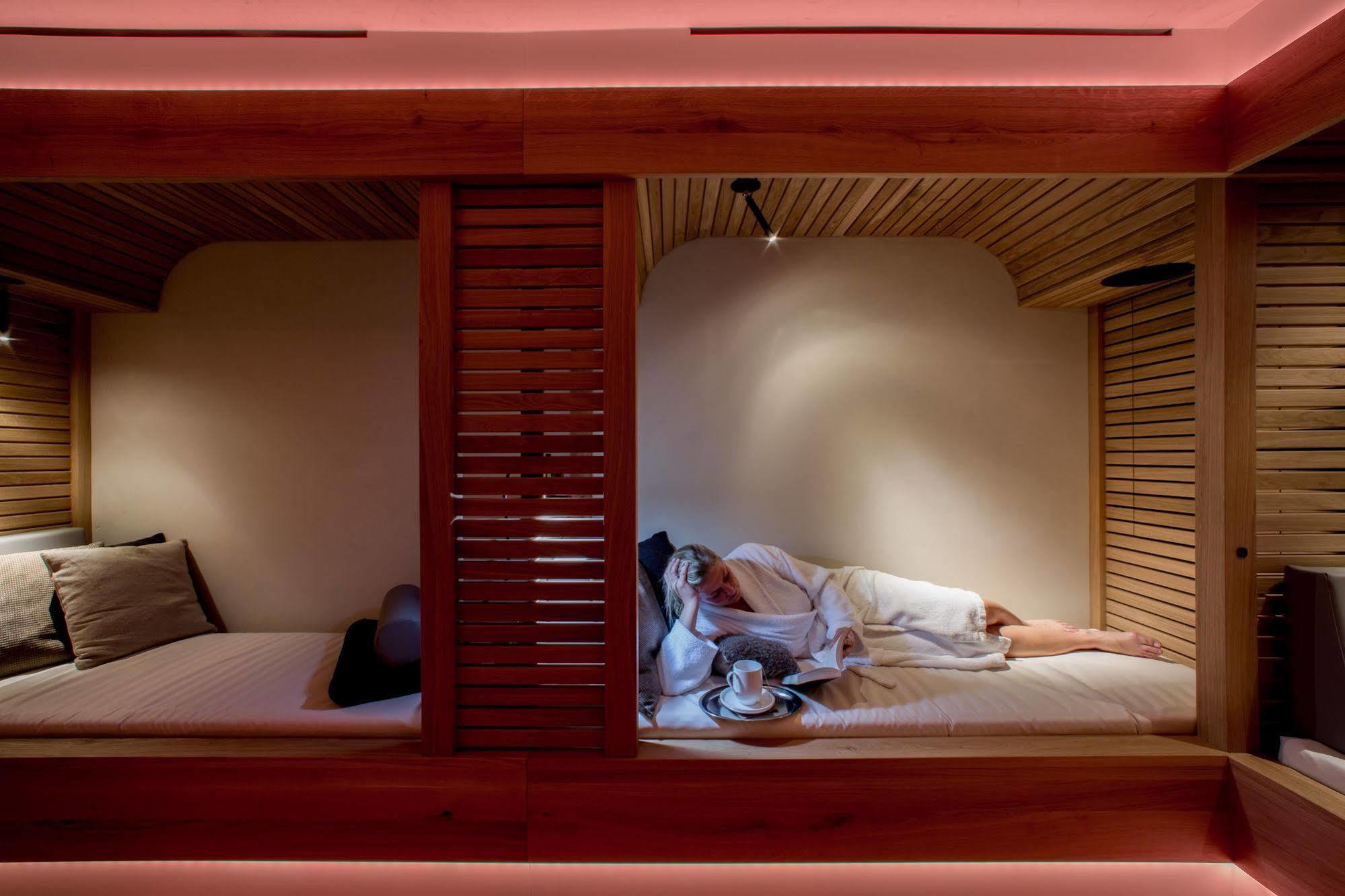 Hotel Hirsch โอเบอร์สเทาเฟิน ภายนอก รูปภาพ