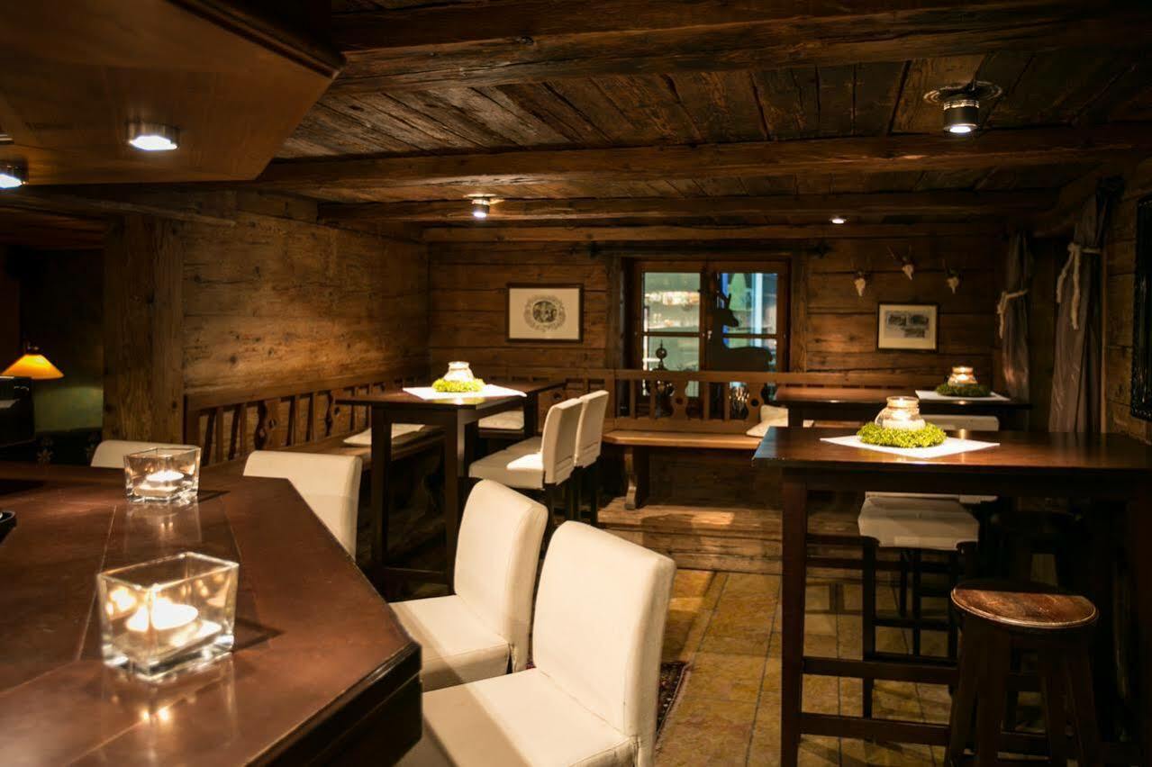 Hotel Hirsch โอเบอร์สเทาเฟิน ภายนอก รูปภาพ